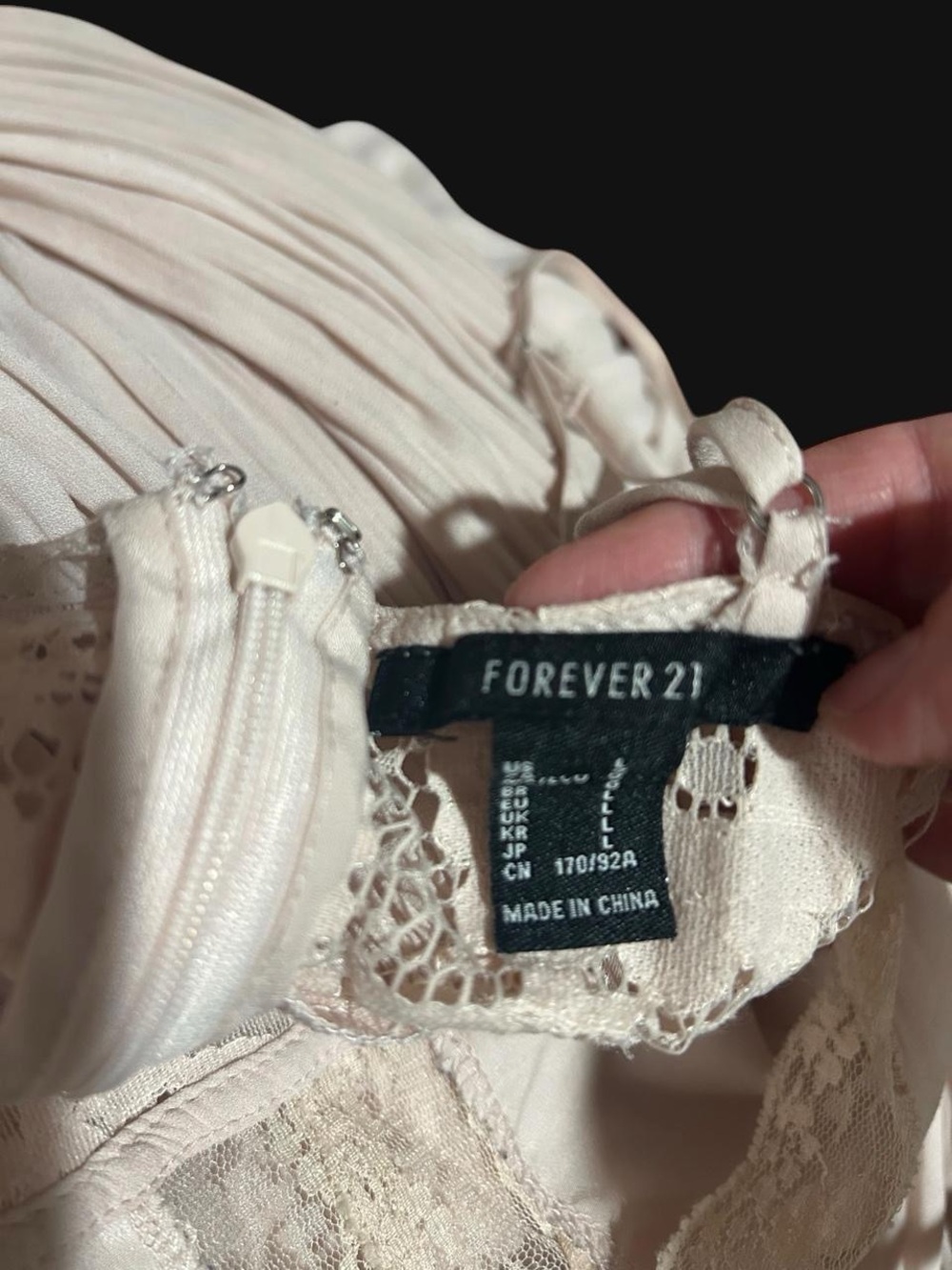 Forever 21 Light Blush Lace & Pleated Maxi Dress - Picture 5 of 6